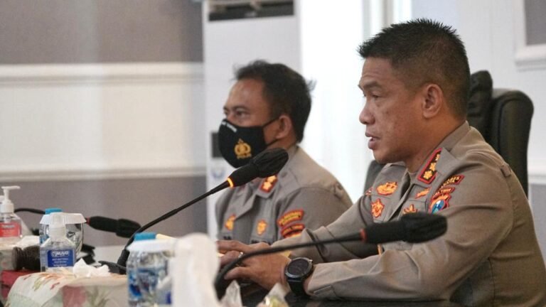 Menjaga Kamseltibcar Lantas, Kapolrestabes Surabaya Adakan Latpraops Keselamatan Semeru 2022