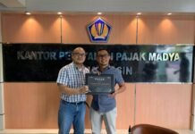 Semangat Bayar Pajak , Jhonlin Group Terima Penghargaan Dari Kantor Pajak