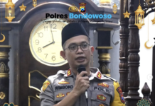 KAPOLRES BONDOWOSO MELAKSANAKAN KEGIATAN BESEK TAPE ” BUKA BERSAMA POLSEK DAN TARAWEH PEDULI COVID-19″