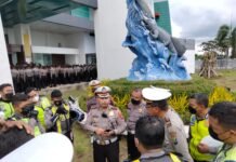 AKBP Teddy Chandra Kasat Lantas Polrestabes Surabaya Cek Lokasi GBT, Persiapan Laga Persahabatan Persebaya Vs Persis Solo