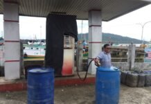Ditpolairud Polda Kalsel Amankan 300 Liter Solar Di SPBUN di TPI Batulicin Diduga Jual BBM Kepada Nelayan Diatas HET