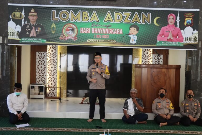 Semoga Berkah Peringati HUT Bayangkara Ke-76, Polres Bondowoso Gelar Lomba Adzan dan Da’i Cilik Semoga Berkah Peringati HUT Bayangkara Ke-76, Polres Bondowoso Gelar Lomba Adzan dan Da’i Cilik
