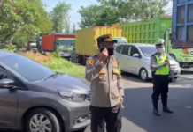 Aksi Kapolrestabes Surabaya Atur Kemacetan Lalu Lintas Viral Di Media Sosial