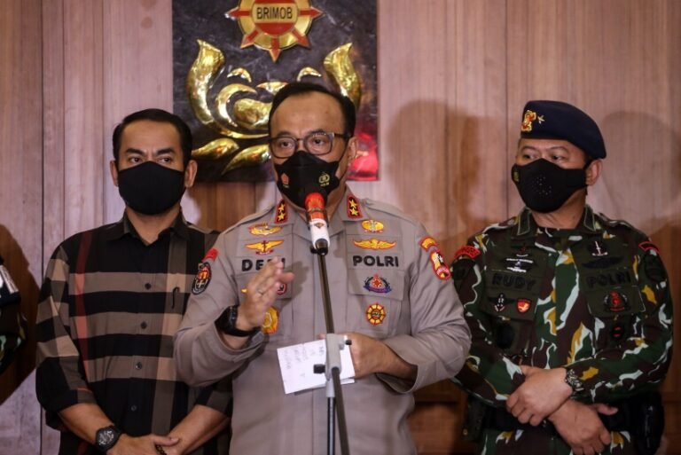 Penemuan Bungker Berisi Uang 900 Miliar Begini Di Rumah Irjen Ferdy Sambo Begini Penjelasannya