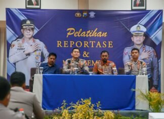 Kasat Lantas Polrestabes Surabaya Pimpin Pelatihan Reportase Media Untuk Anggota Polantas