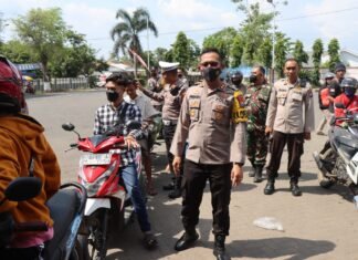 Adanya Kenaikan BBM Masyarakat Bondowoso Anggap Sudah Biasa tidak panic buying