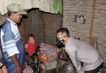 Kapolres Bondowoso Kembali Menyalurkan Bansos Kepada Warga Kurang Mampu