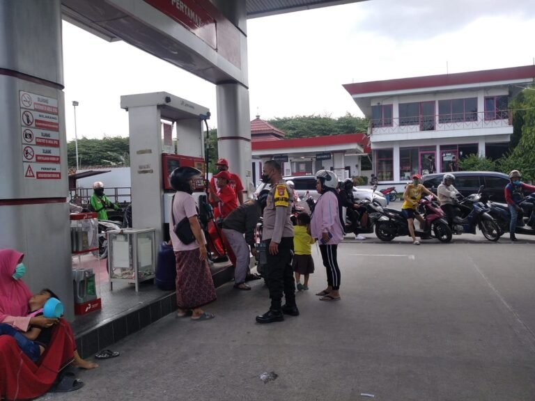 Polres Metro Tangerang Kota Perketat Jaga Keamanan SPBU Terkait Kenaikan Harga BBM