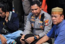 Aksi Unjuk Rasa Mahasiswa di DPRD Kota Tangerang Berjalan Aman, Polisi Kawal Secara Humanis