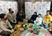 Kapolda Jatim Beri Beasiswa Sampai Lulus Anak Yatim Piatu Korban Tragedi Kanjuruhan