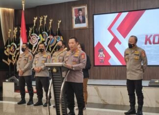 Kapolri : Penangkapan Irjen Teddy Manahasa Terkait Narkoba Harus Jadi Peringatan Keras