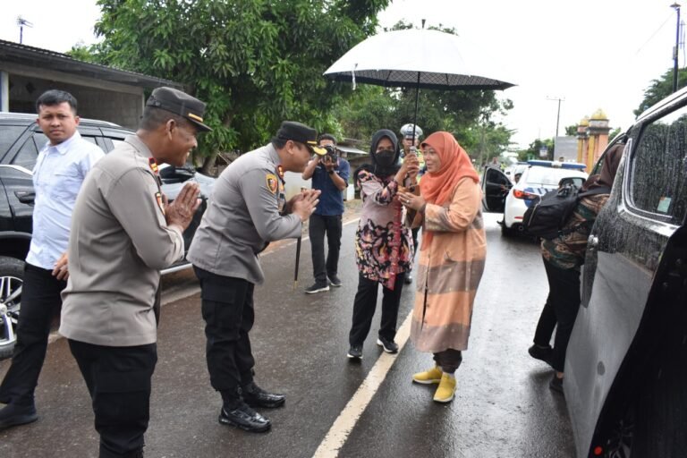 Monumen Pahlawan Bhayangkari Di Wil Tanah Laut, Dapat Perhatian Khusus Dari Ketua Dewan Korpri