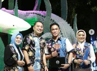 Walikota Surabaya Bersama Kapolrestabes Hadir Di Semarak Karnaval Di Tunjungan,