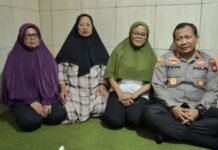 Kapolda Jatim Irjen Toni Hermanto Peduli Korban Kanjuruhan