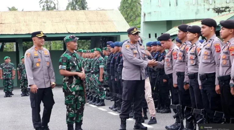 Kapolres Aceh Timur: Sinergitas TNI-Polri dan Seluruh Elemen Masyarakat Wajib Hukumnya Kapolres Aceh Timur: Sinergitas TNI-Polri dan Seluruh Elemen Masyarakat Wajib Hukumnya