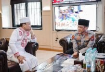 Pembinaan Rohani, Polrestabes Surabaya Menggelar Tauziah Bersama Ustad Das’ad Latif