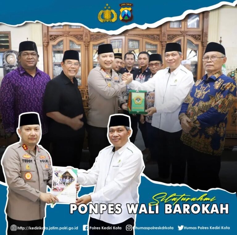 Tingkatkan Sinergitas, AKBP Teddy Chandra Jalin Komunikasi Dan Silaturohmin Ke Pondok Pensantren Wali Barokah Tingkatkan Sinergitas, AKBP Teddy Chandra Jalin Komunikasi Dan Silaturohmin Ke Pondok Pensantren Wali Barokah