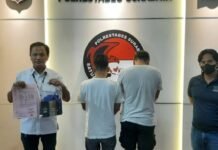 Dua Pengedar Dan Ratusan Ribu Pil Koplo Siap Edar Berhasil Dibekuk Sat Narkoba Polrestabes Surabaya