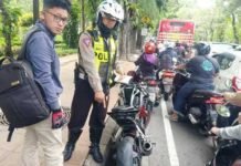 Polrestabes Surabaya Berlakukan Kembali Tilang Non Elektronik