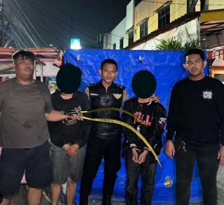 Polres Metro Tangerang Kota Amankan Pelaku Jual Beli Sajam Gangster