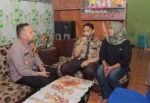 Begini Bentuk Kepedulian Kapolres Kediri Kota Kepada Anggota Yang Sedang Sakit