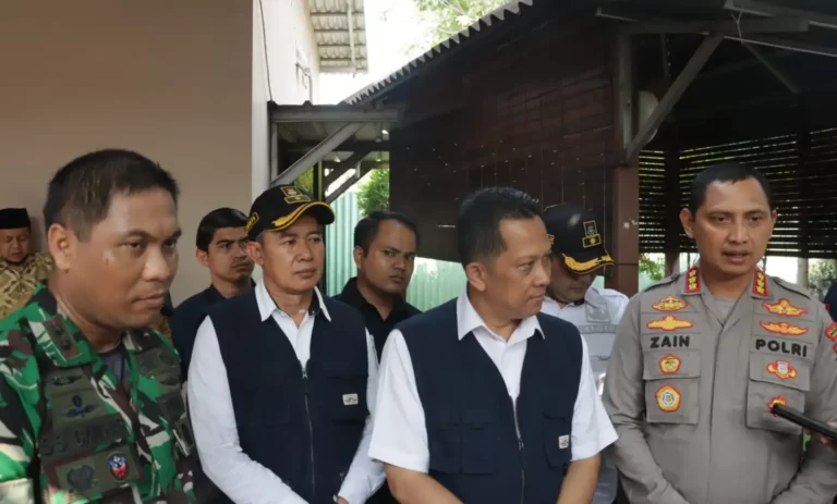Jaga Stabilitas Kemananan Pilkades, Simak Amanat Kapolres Metro Tangerang Kota Jaga Stabilitas Kemananan Pilkades, Simak Amanat Kapolres Metro Tangerang Kota