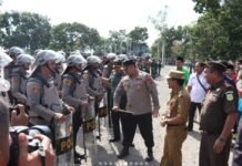 Polres Tanah Laut Laksanakan Apel Gelar Pasukan Operasi Mantap Brata 2023 – 2024