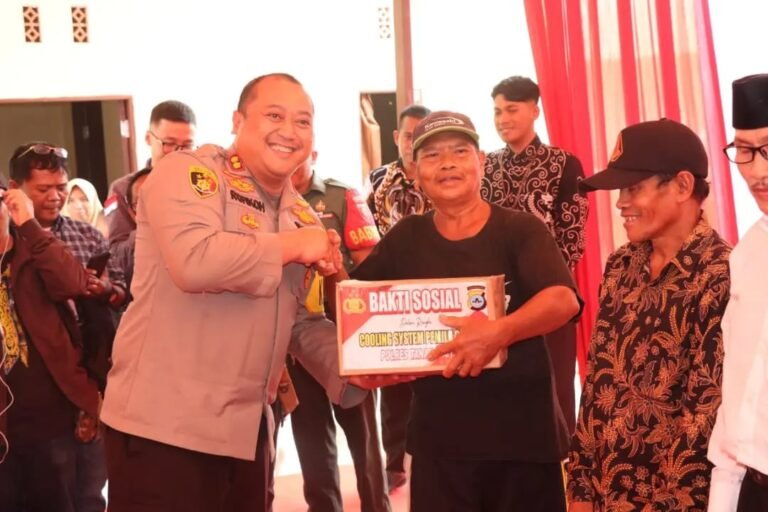 Kapolri Apresiasi Kegiatan Bakti Sosial Akabri di Kabupaten Tanah Laut