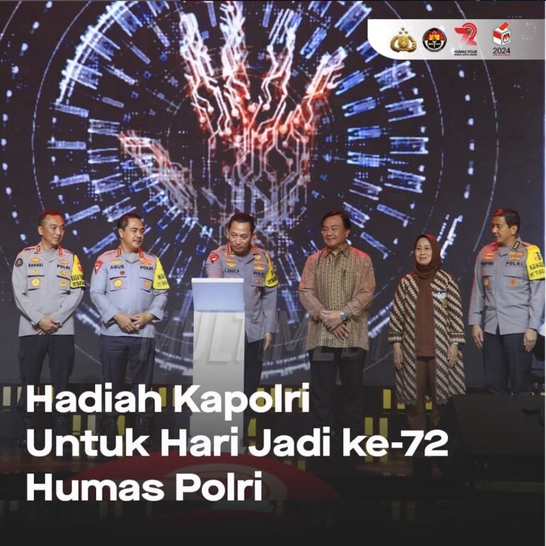 Dua Hadiah Untuk Divisi Humas Polri Dari Kapolri Di Hut Div Humas Polri Ke 72