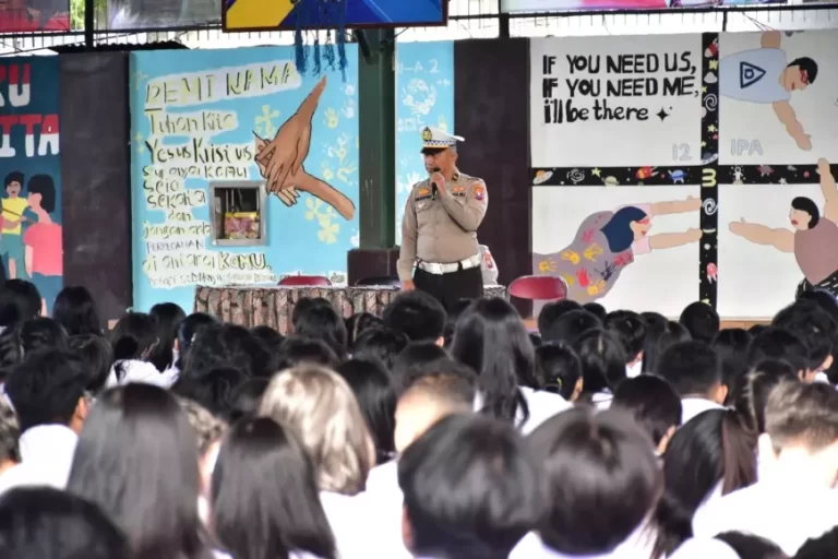 Tingkatkan Keselamatan Jalan, Satlantas Polresta Malang Kota Gencar Edukasi Lalu Lintas di Sekolah
