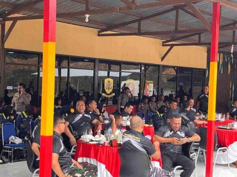 Kapolda Kaltara Pimpin Anev Kamtibmas dan Pengamanan Pilkada di Mako Brimob Polda Kaltara Kapolda Kaltara Pimpin Anev Kamtibmas dan Pengamanan Pilkada di Mako Brimob Polda Kaltara