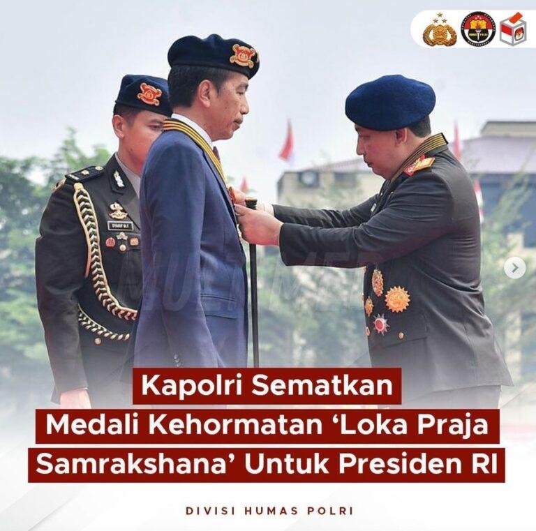 Presiden Jokowi Resmi Dianugerahi Medali Kehormatan Loka Praja Samrakshana Polri