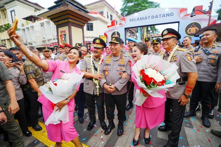 Gelar Pengantar Purna Tugas, Kapolri Sebut Jenderal (HOR) Agus Andrianto Sosok yang Tegas