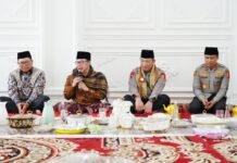 Kunjungi Buntet Pesantren Cirebon, Kapolri Silaturahmi ke Dewan Sepuh hingga Resmikan Pondok