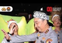Kadiv Humas Polri Meriahkan Karnaval Kemerdekaan, Sapa Masyarakat dengan Salam Saranghaeyo