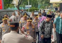 Kapolri ke RS Islam Cempaka Putih, Jenguk Korban Ledakan di SMAN 72 Jakarta