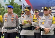 Tangani Banjir Sumatera, Polri Siapkan Ekskavator dan Truk Dump