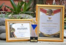 Dinobatkan sebagai Badan Publik Terbaik Nasional, Polri Raih Arkaya Wiwarta Prajanugraha dalam Monev KIP 2025